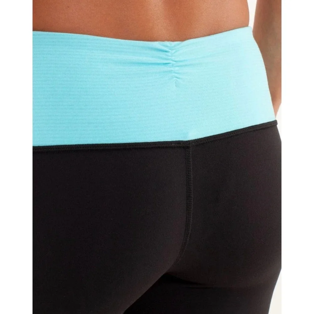 Lululemon‎ Gather & Crow Crop Active Tights